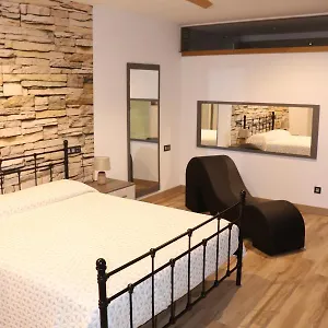 https://loft-romntic-ca-lenric-viqu-baix-empord.catalonia-hotels.com